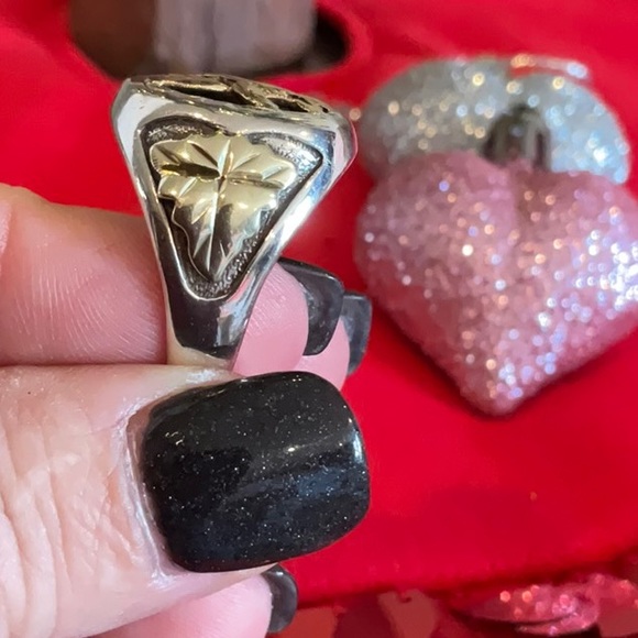 Mens Ring - Frontier Collection - Mt Rushmore Black Hills Gold - Picture 4 of 6